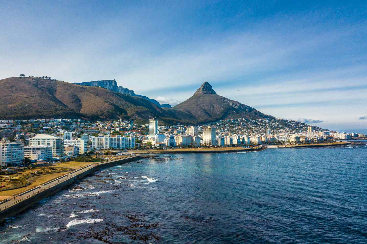 Cape Town coastline beneath Table Mountain